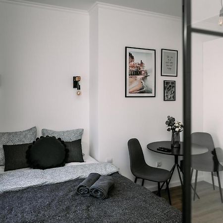 B15 - Wood&Black Apartman Győr Exterior foto